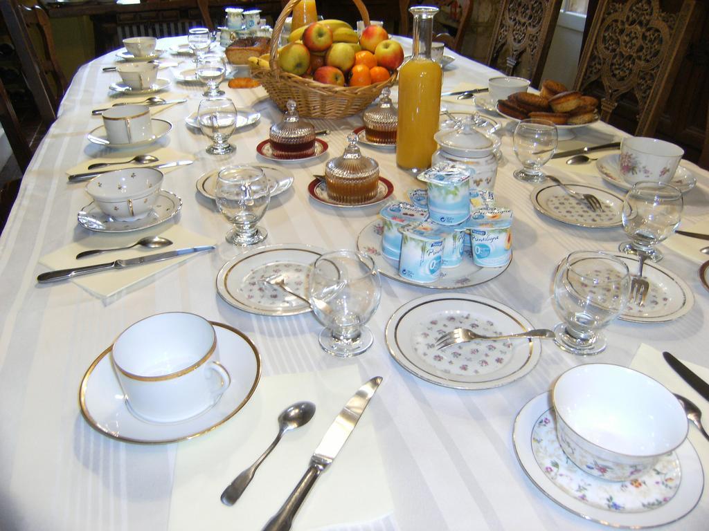 Caumont-Sur-AureLe Relais Du Mont Chauve住宿加早餐旅馆 外观 照片