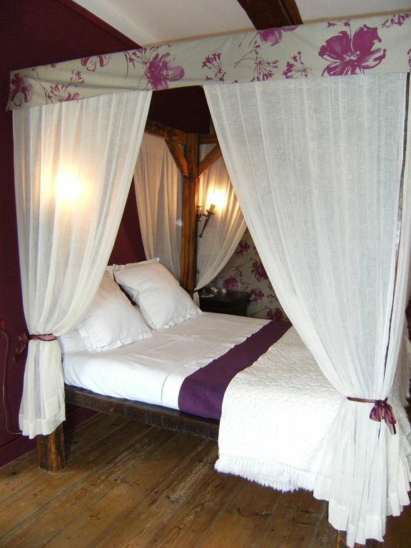 Caumont-Sur-AureLe Relais Du Mont Chauve住宿加早餐旅馆 客房 照片