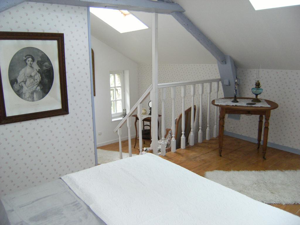 Caumont-Sur-AureLe Relais Du Mont Chauve住宿加早餐旅馆 外观 照片